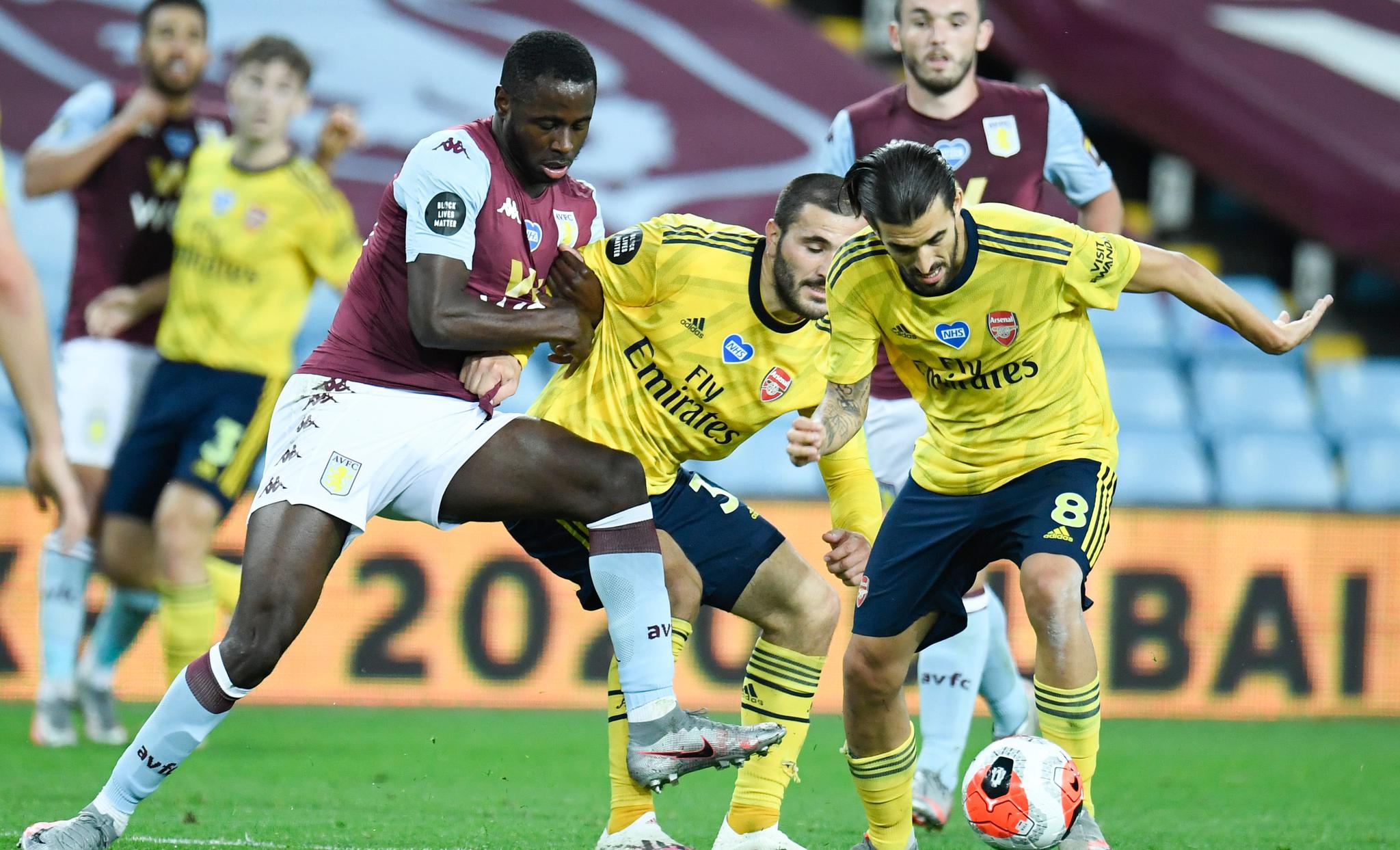 是职业篮球 是职业篮球