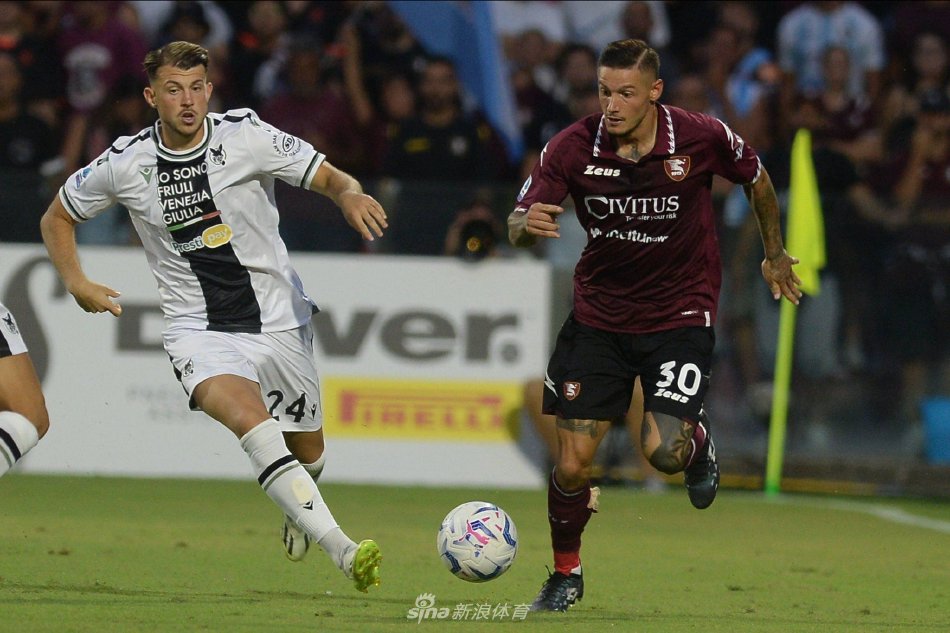 球场以提升 球场以提升